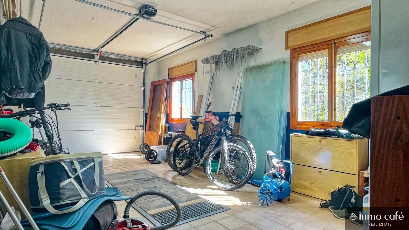 4 Zimmer Villa zu verkaufen in Ayora mit Garage - 239.000 € (Ref: 9219606)