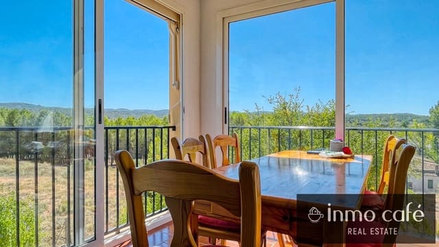 4 Zimmer Villa zu verkaufen in Ayora mit Garage - 219.000 € (Ref: 9219606)