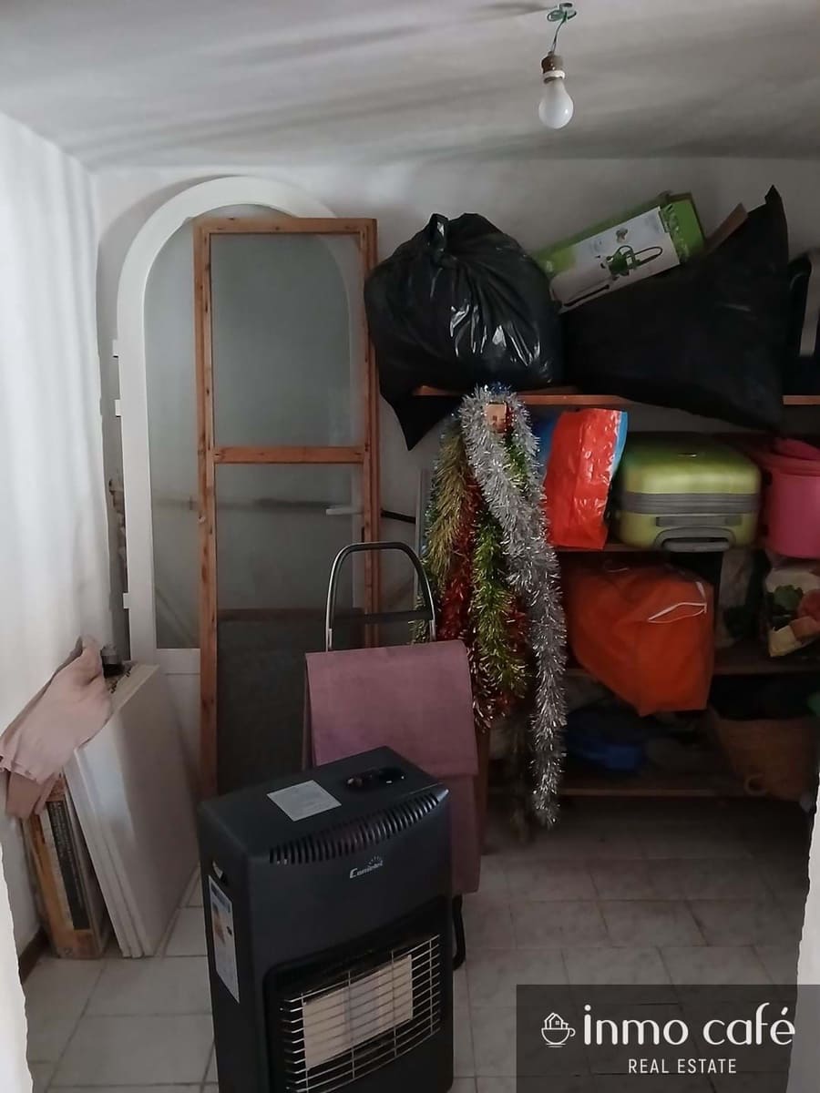 4 soverom Villa til salgs i Alicante by - € 280 000 (Ref: 9244289)