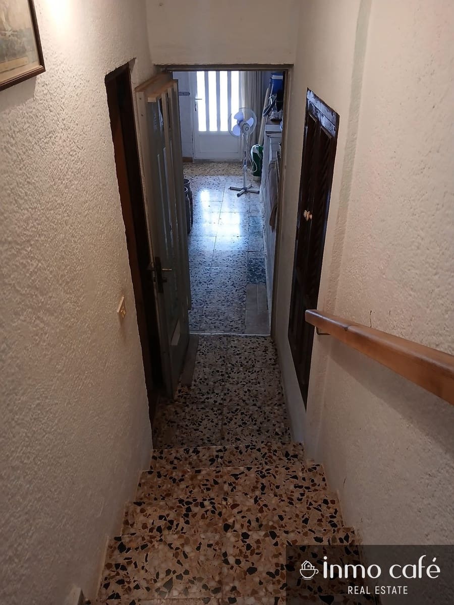 4 soverom Villa til salgs i Alicante by - € 280 000 (Ref: 9244289)