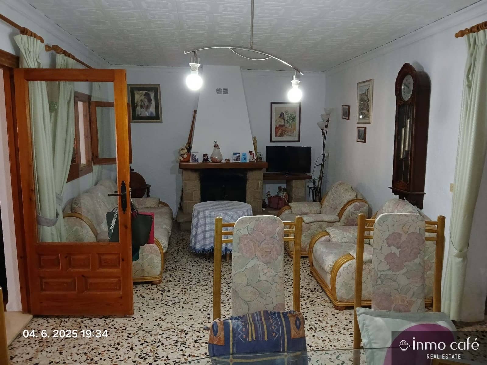 4 soverom Villa til salgs i Alicante by - € 280 000 (Ref: 9244289)