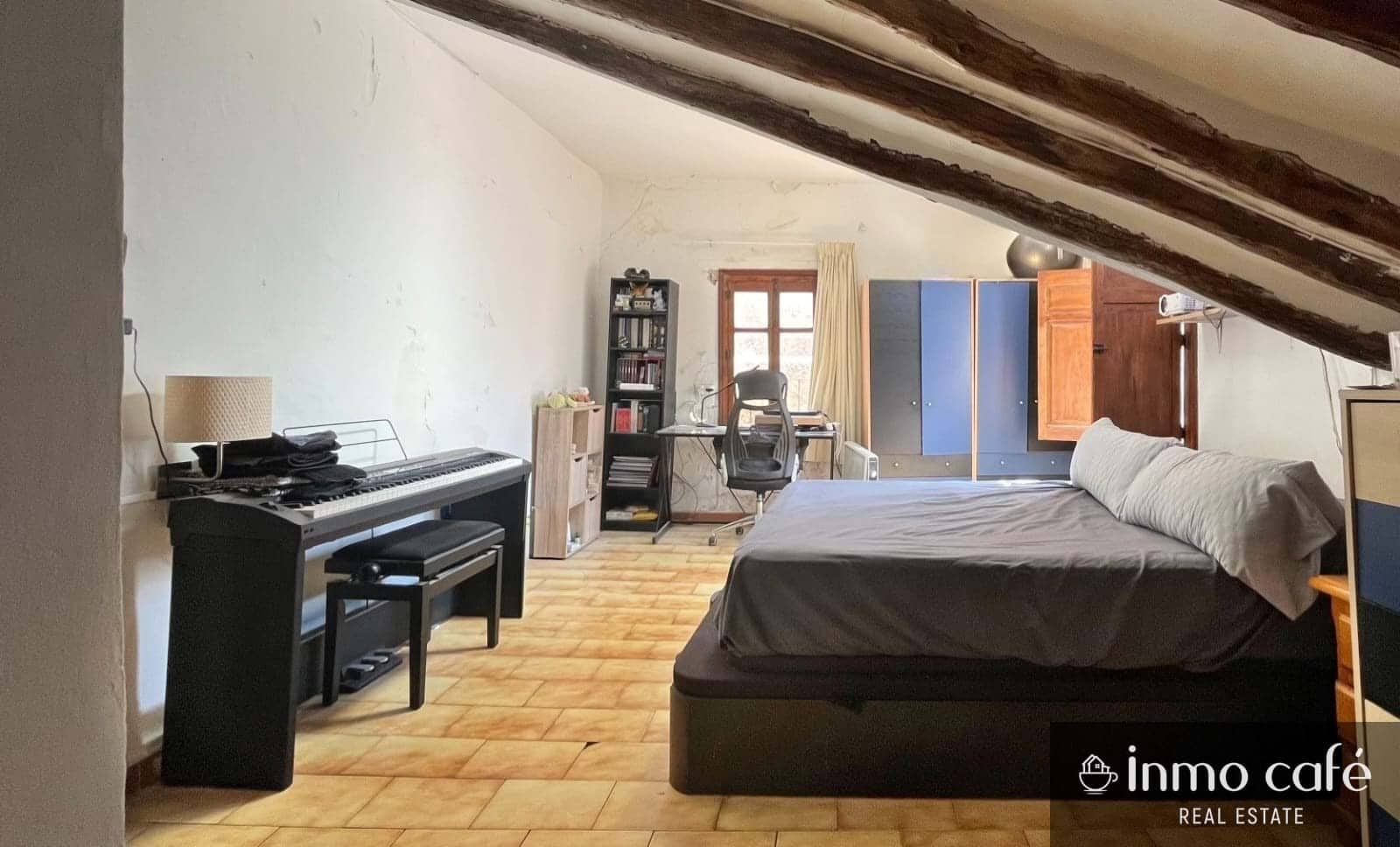 7 soveværelse Byhus til salg i Villena - € 220.000 (Ref: 9245270)