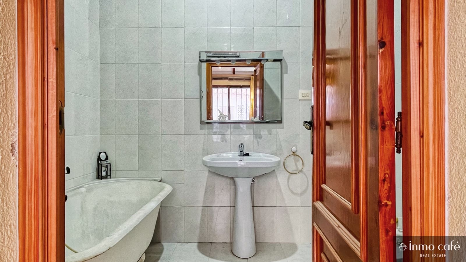 5 soveværelse Byhus til salg i Canals - € 160.000 (Ref: 9270388)