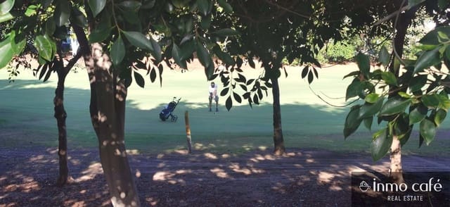 2 soverom Leilighet til salgs i Alicante by med svømmebasseng garasje - € 298 000 (Ref: 9274633)