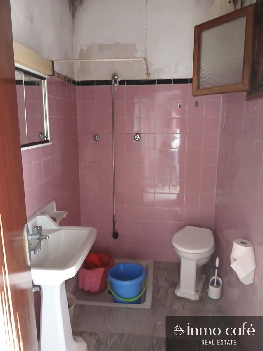 4 makuuhuone Omakotitalo myytävänä paikassa Alfaz del Pi / L'Alfas del Pi mukana 
autotalli - 250 000 € (Ref: 9346558)