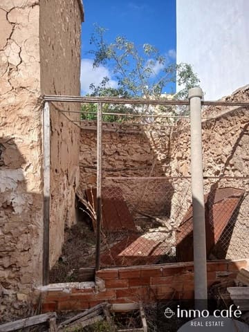 4 makuuhuone Omakotitalo myytävänä paikassa Alfaz del Pi / L'Alfàs del Pi mukana 
autotalli - 250 000 € (Ref: 9346558)