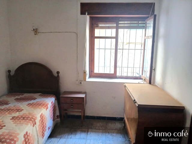 4 makuuhuone Omakotitalo myytävänä paikassa Alfaz del Pi / L'Alfàs del Pi mukana 
autotalli - 250 000 € (Ref: 9346558)