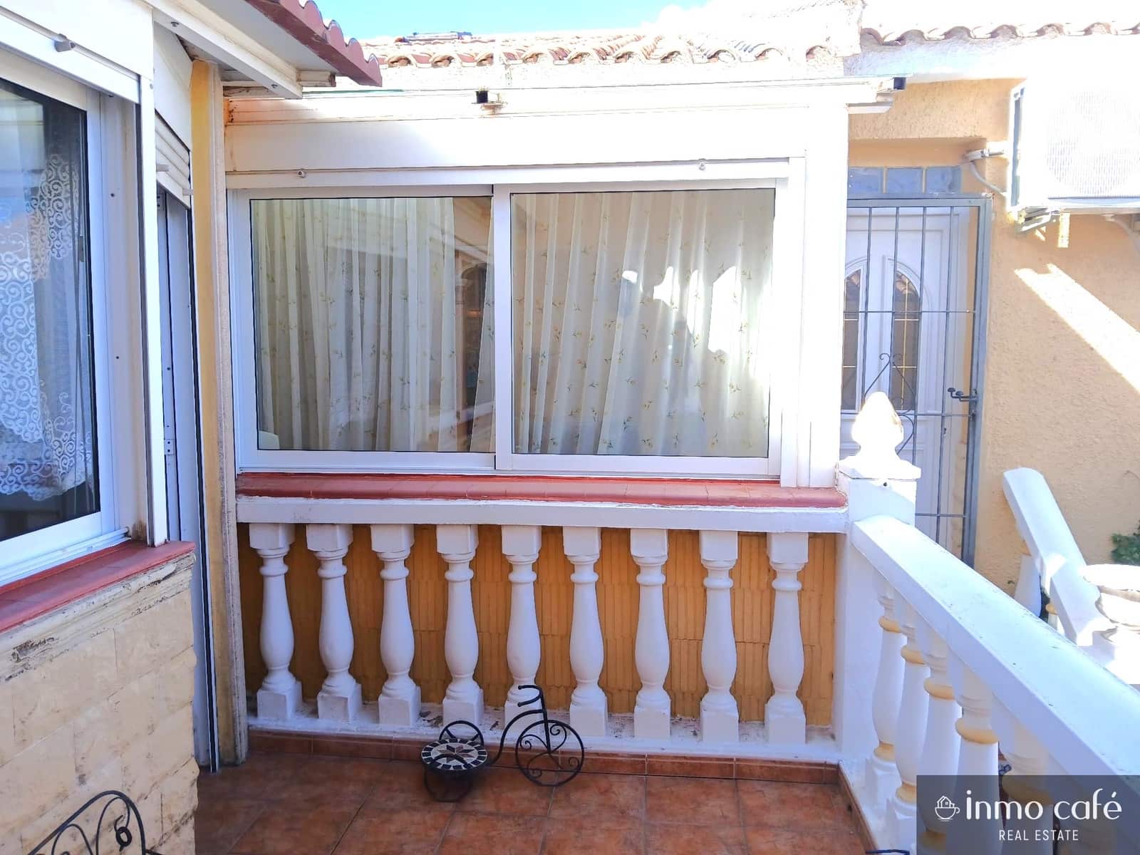 5 Zimmer Villa zu verkaufen in La Nucia mit Pool Garage - 384.800 € (Ref: 9390054)