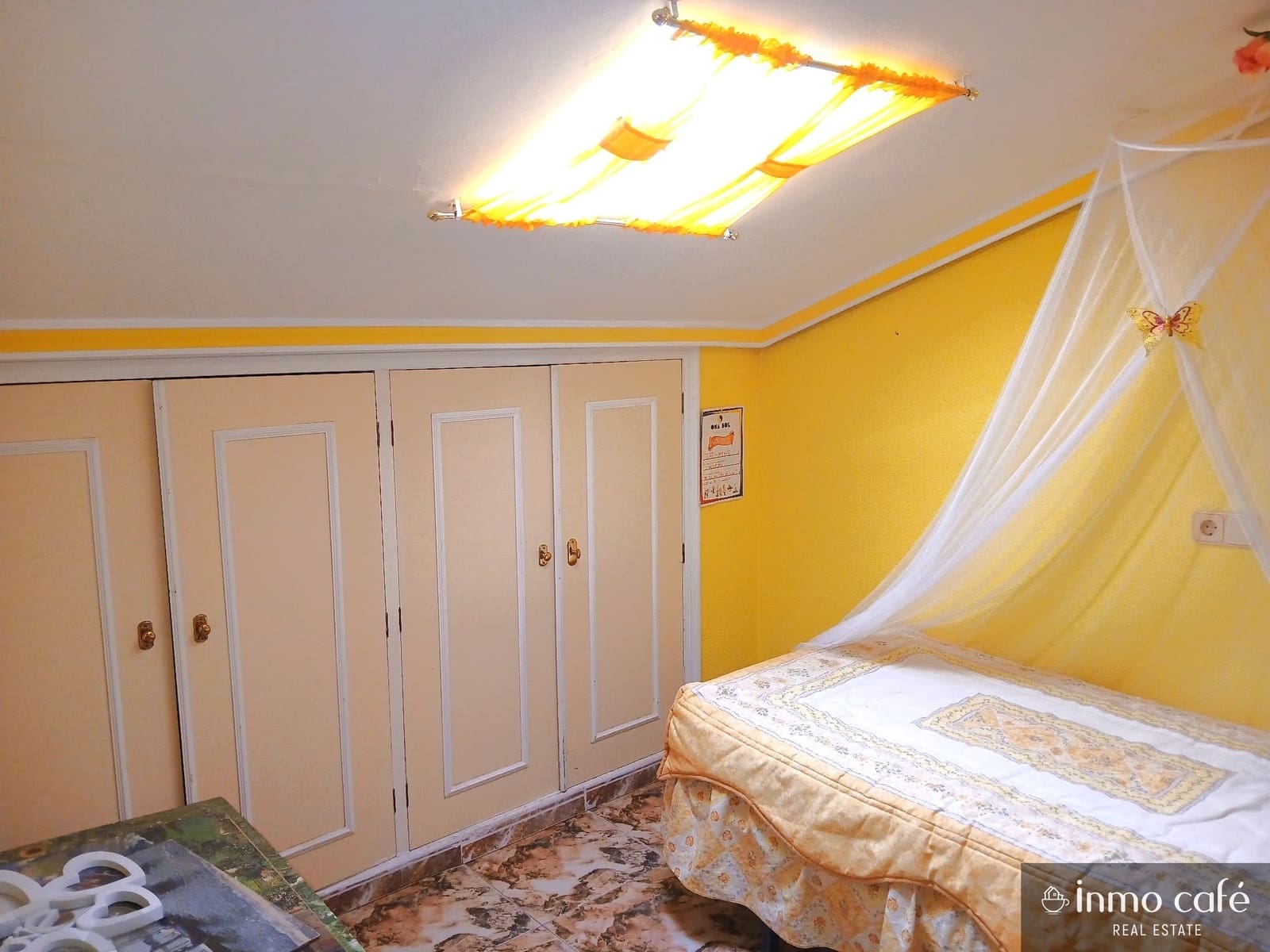 5 Zimmer Villa zu verkaufen in La Nucia mit Pool Garage - 384.800 € (Ref: 9390054)