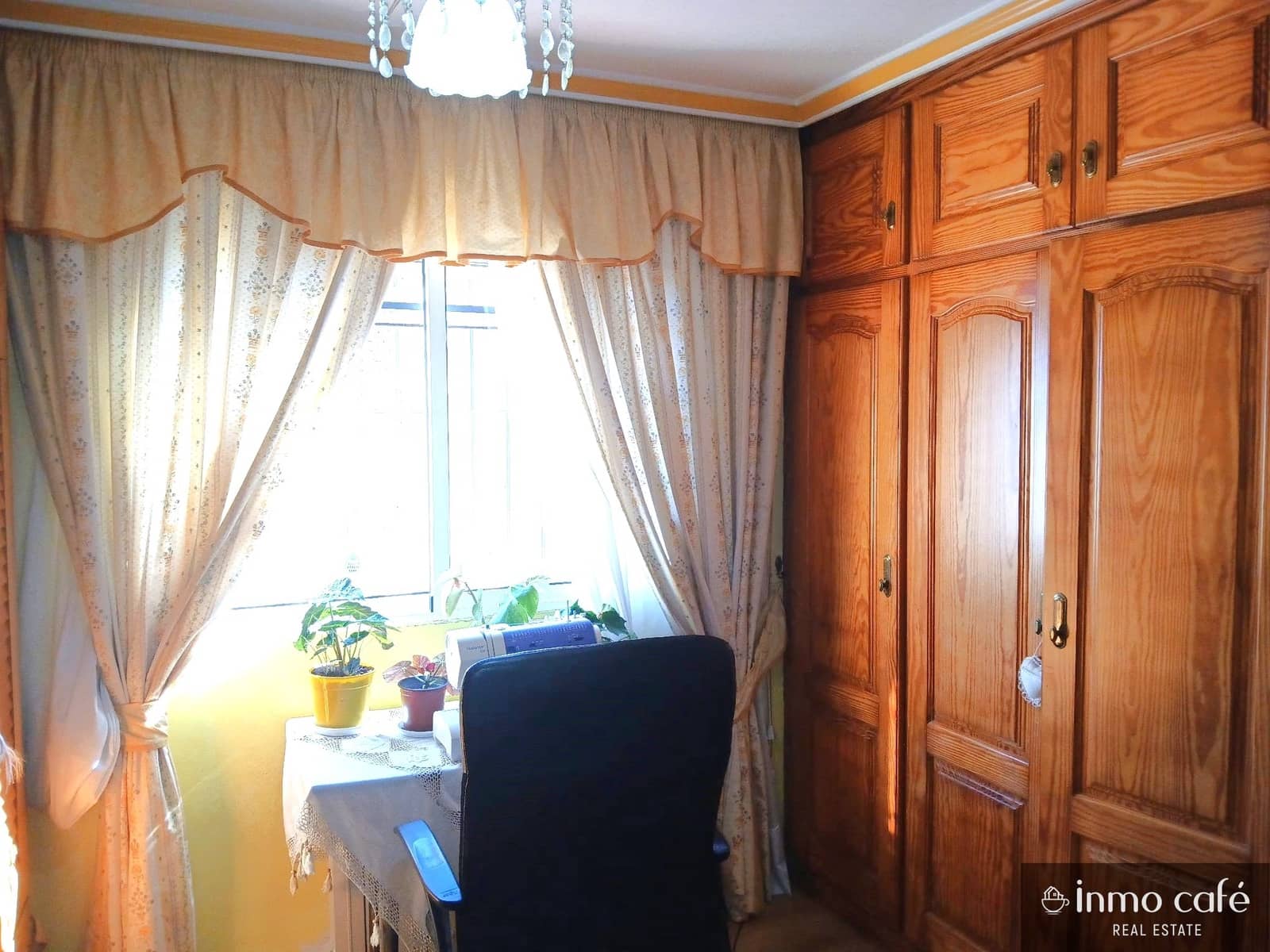 5 Zimmer Villa zu verkaufen in La Nucia mit Pool Garage - 384.800 € (Ref: 9390054)