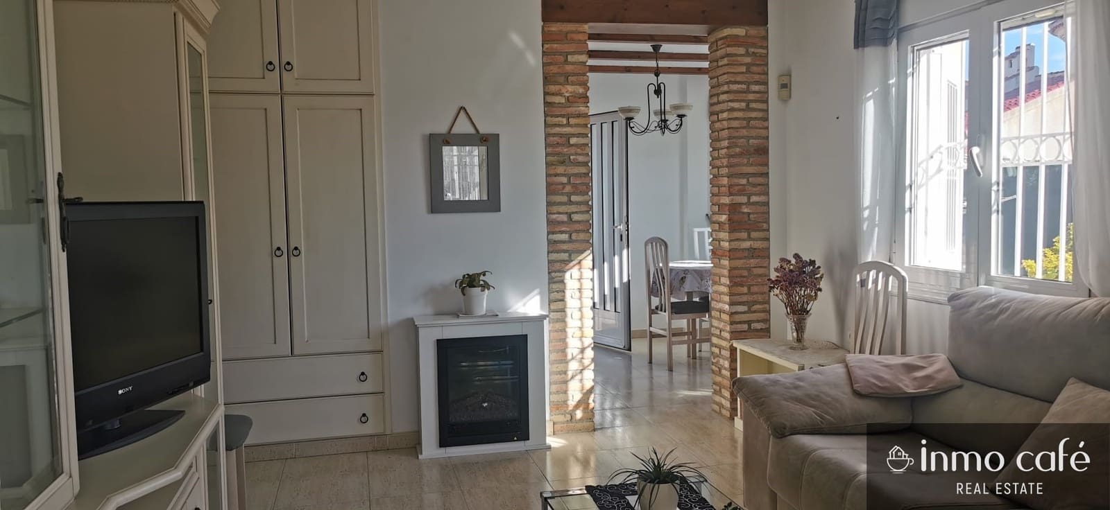 Chalet de 3 habitaciones en San Fulgencio en venta con piscina garaje - 375.000 € (Ref: 9438140)