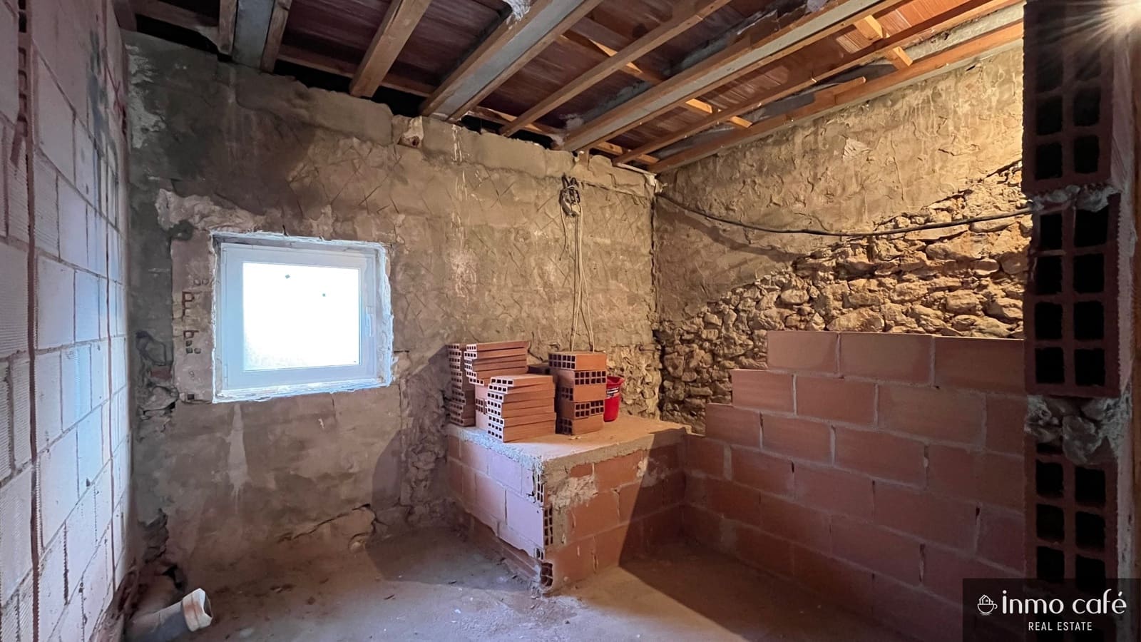 3 sovrum Hus till salu i El Camp de Mirra - 40 000 € (Ref: 9471668)