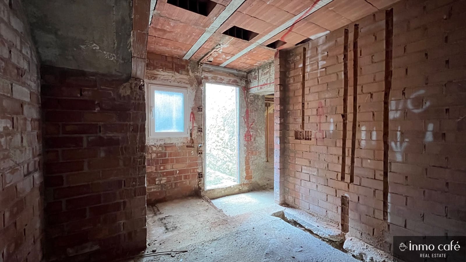 3 sovrum Hus till salu i El Camp de Mirra - 40 000 € (Ref: 9471668)