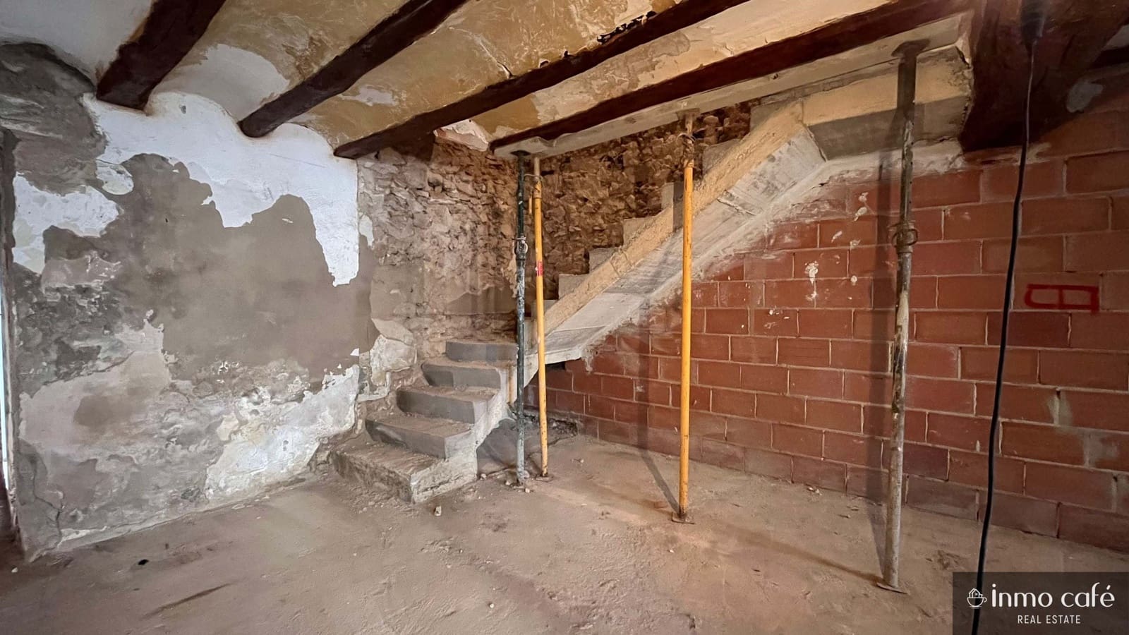 3 sovrum Hus till salu i El Camp de Mirra - 40 000 € (Ref: 9471668)