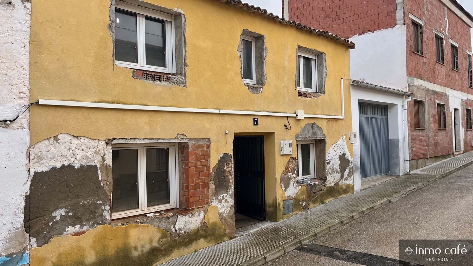 3 sovrum Hus till salu i El Camp de Mirra - 40 000 € (Ref: 9471668)