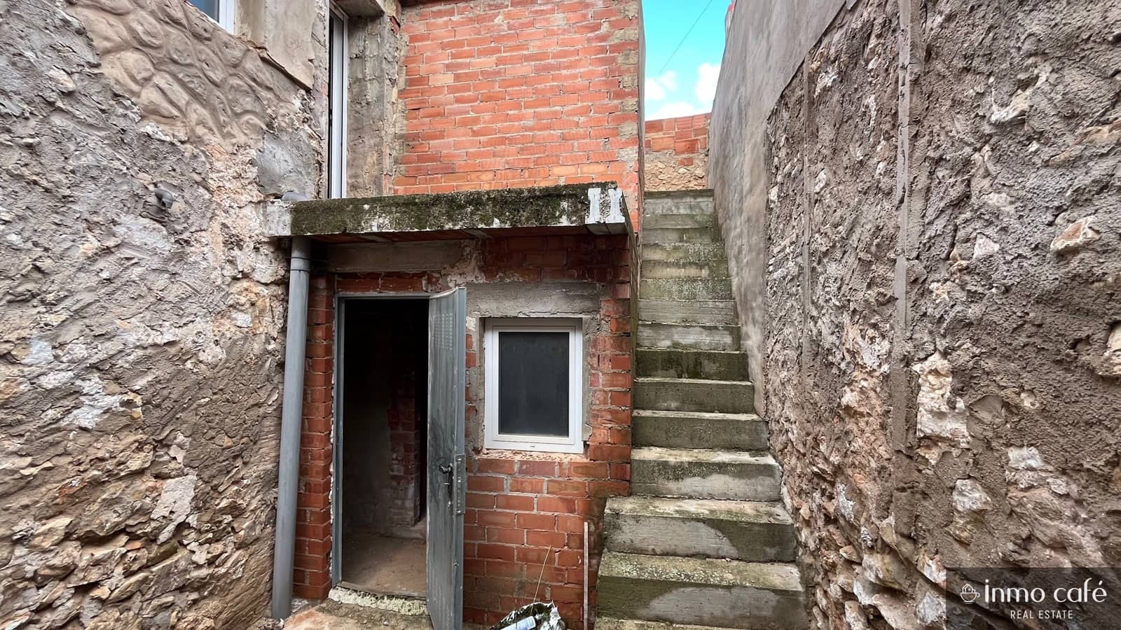 3 sovrum Hus till salu i El Camp de Mirra - 40 000 € (Ref: 9471668)