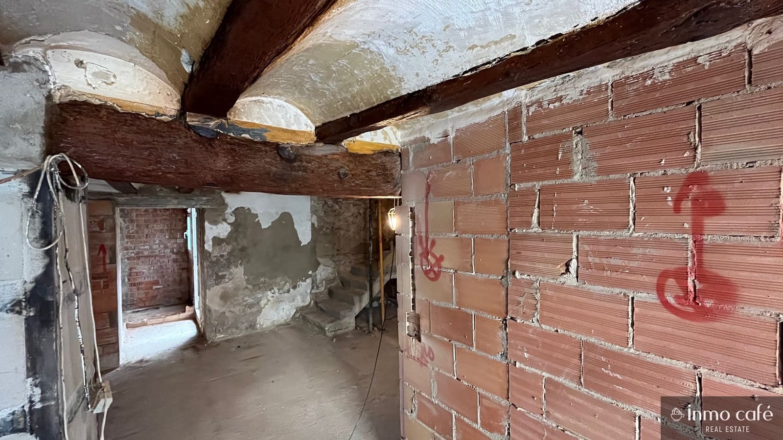 3 sovrum Hus till salu i El Camp de Mirra - 40 000 € (Ref: 9471668)