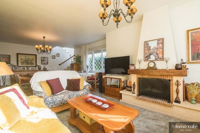 5 soverom Villa til salgs i Elche / Elx med svømmebasseng garasje - € 815 000 (Ref: 9481380)