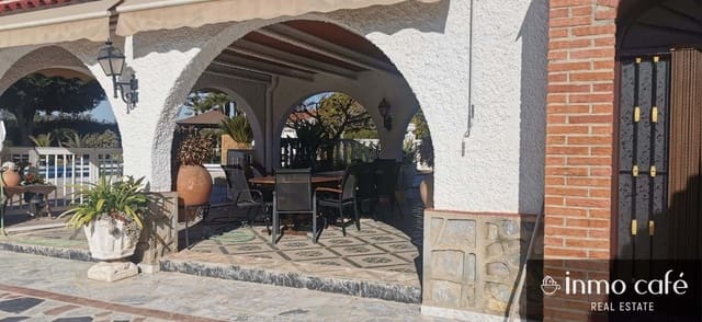 4 chambre Villa/Maison à vendre à Elche / Elx avec piscine garage - 480 000 € (Ref: 9521677)