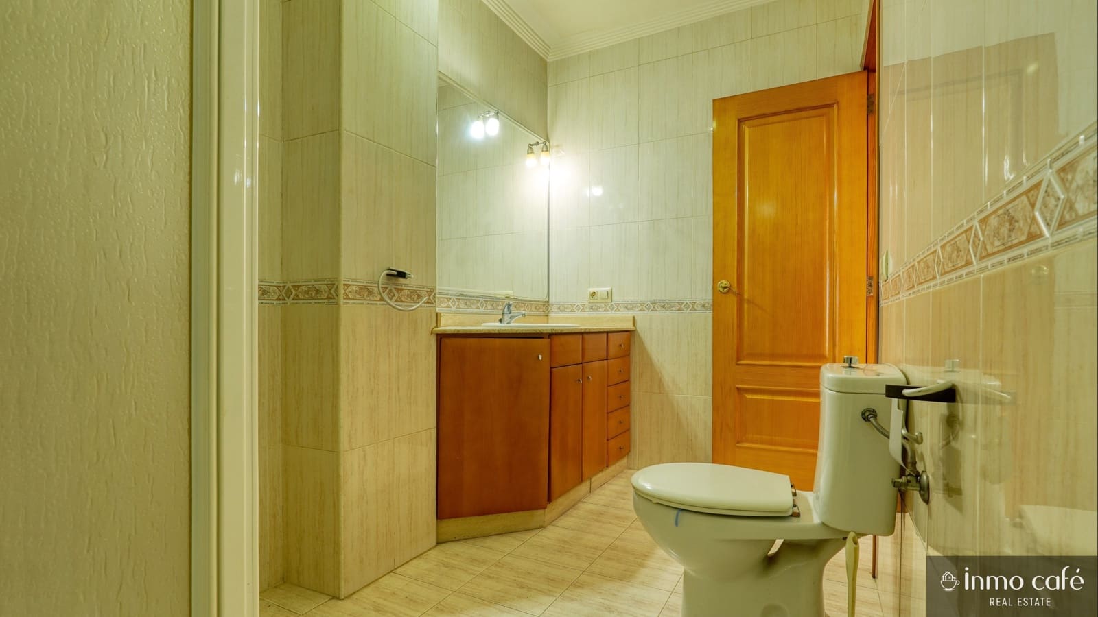 4 soveværelse Byhus til salg i Canals med garage - € 200.000 (Ref: 9547202)