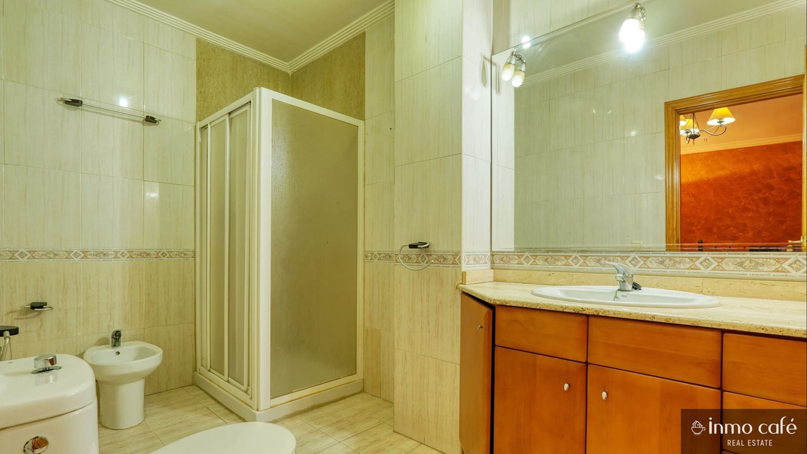 4 soveværelse Byhus til salg i Canals med garage - € 200.000 (Ref: 9547202)