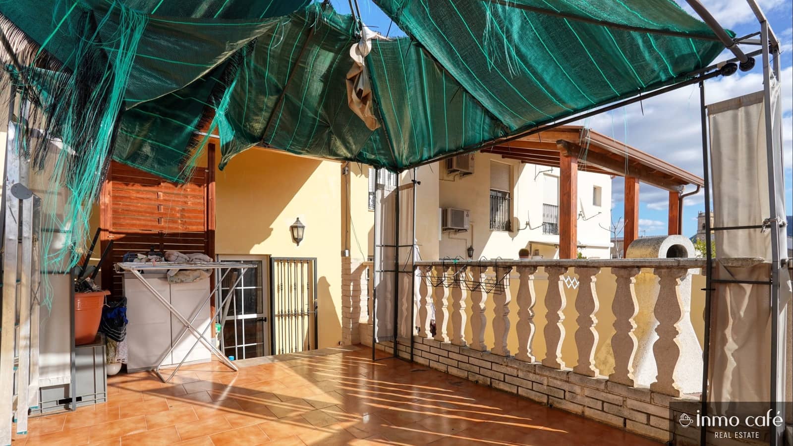 4 soveværelse Byhus til salg i Canals med garage - € 200.000 (Ref: 9547202)