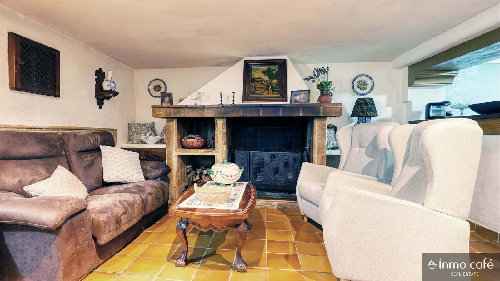 7 bedroom Villa for sale in Canals with garage - € 467,000 (Ref: 9560705)