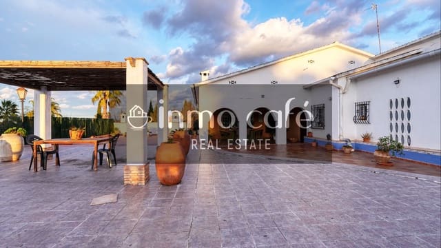 7 soveværelse Villa til salg i Canals med garage - € 380.000 (Ref: 9560705)