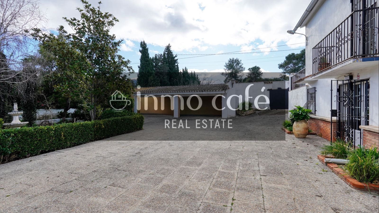 7 soveværelse Villa til salg i Canals med garage - € 380.000 (Ref: 9560705)