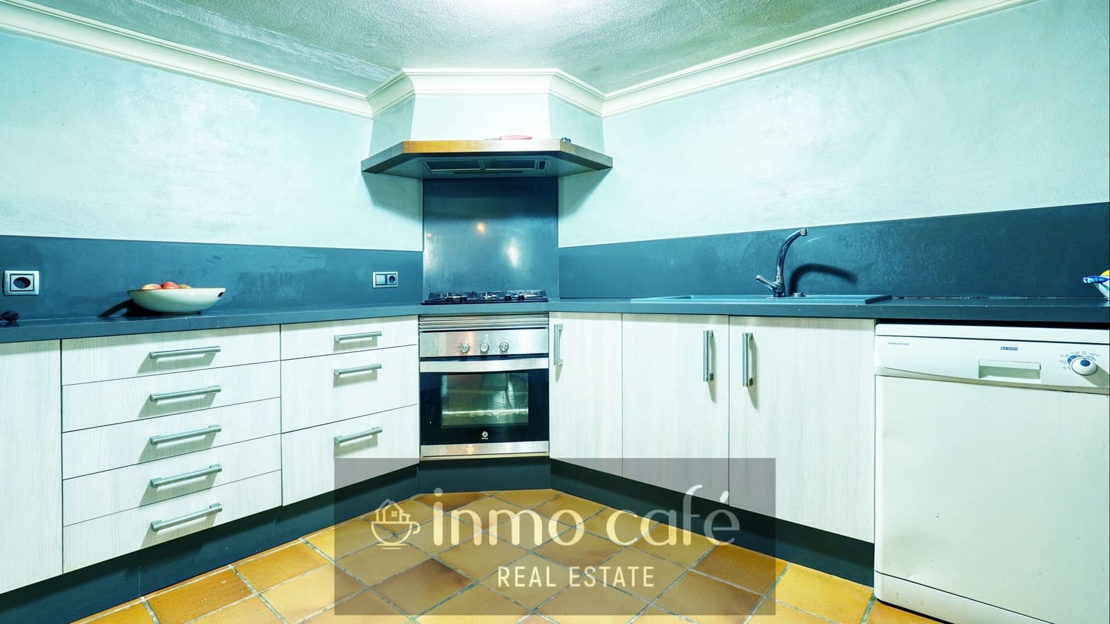 7 soverom Villa til salgs i Canals med garasje - € 380 000 (Ref: 9560705)