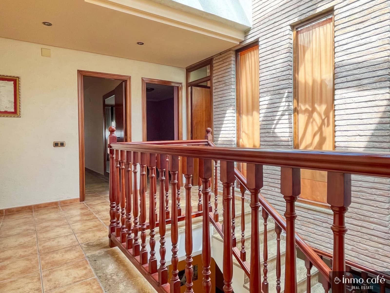 4 quarto Casa em Banda para venda em Anna com garagem - 150 000 € (Ref: 9564129)