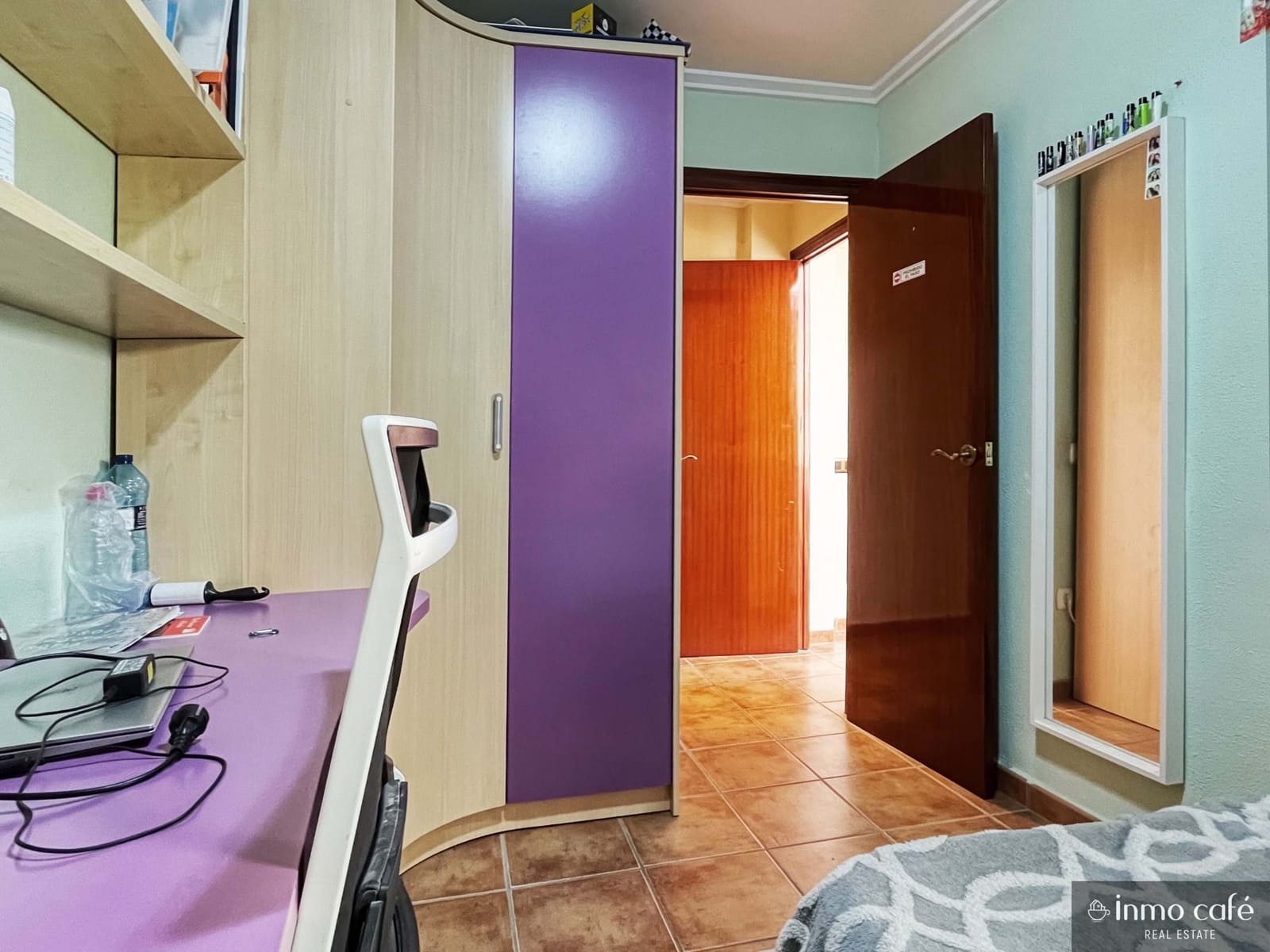 4 quarto Casa em Banda para venda em Anna com garagem - 150 000 € (Ref: 9564129)