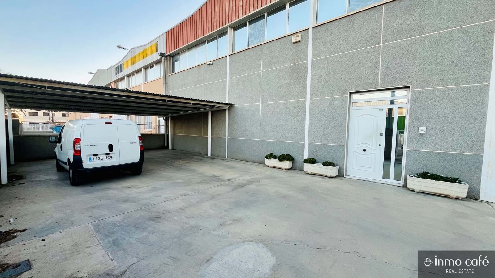 Local Commercial à vendre à Villena avec garage - 399 000 € (Ref: 9606521)