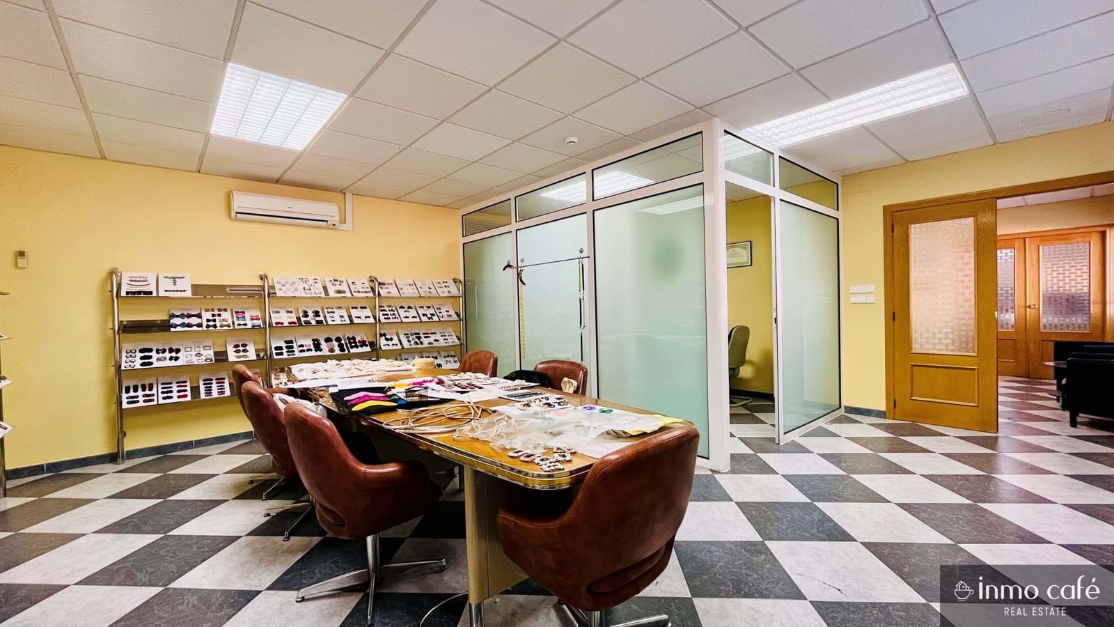 Local Commercial à vendre à Villena avec garage - 399 000 € (Ref: 9606521)