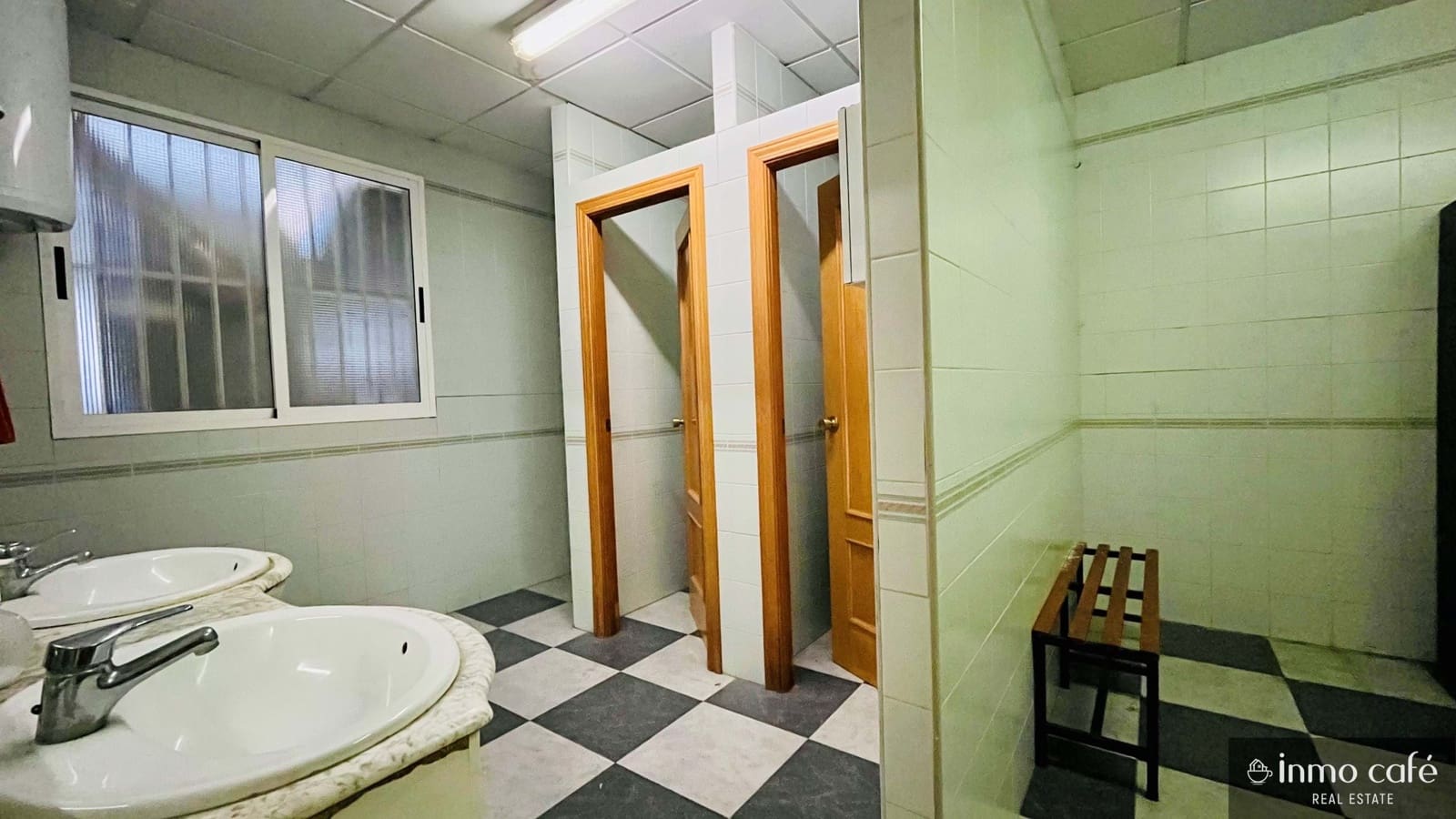 Local Commercial à vendre à Villena avec garage - 399 000 € (Ref: 9606521)