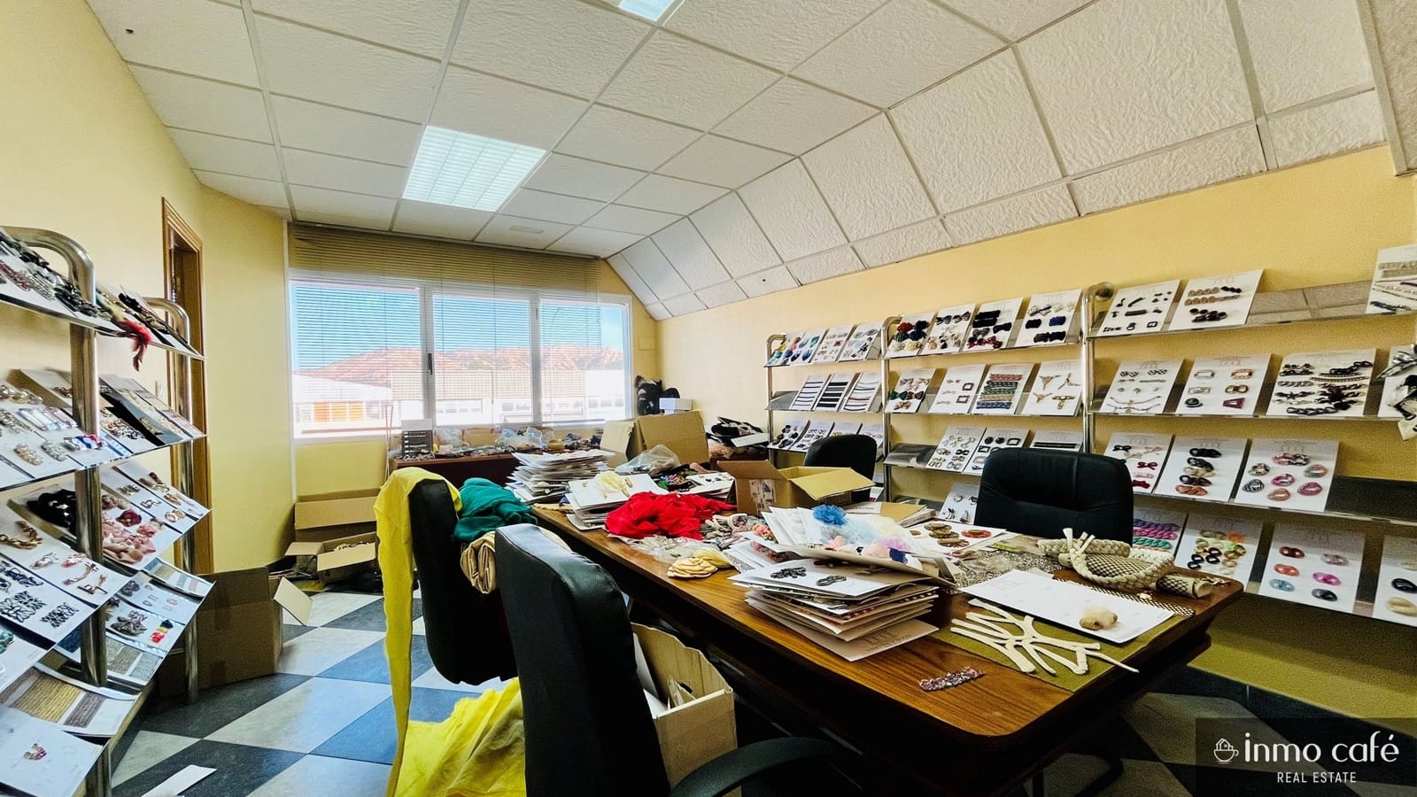 Local Commercial à vendre à Villena avec garage - 399 000 € (Ref: 9606521)