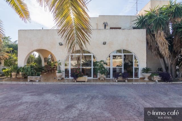 Chalet de 5 habitaciones en Elche / Elx en venta - 448.000 € (Ref: 9617903)