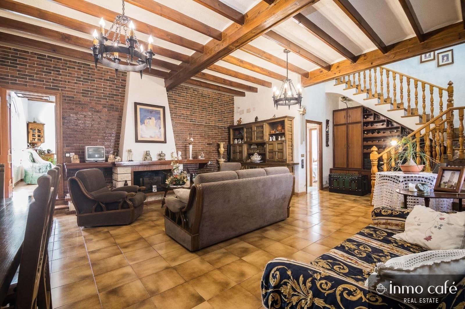 5 bedroom Villa for sale in Elche / Elx - € 448,000 (Ref: 9617903)