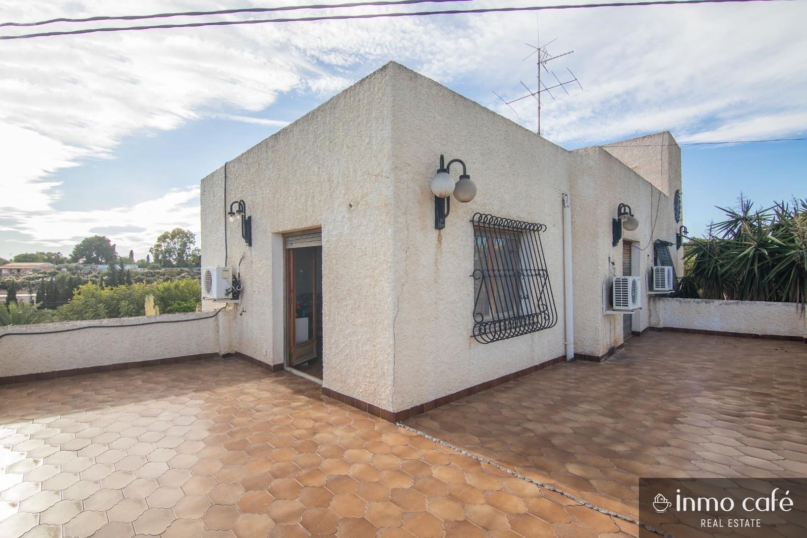 5 bedroom Villa for sale in Elche / Elx - € 448,000 (Ref: 9617903)