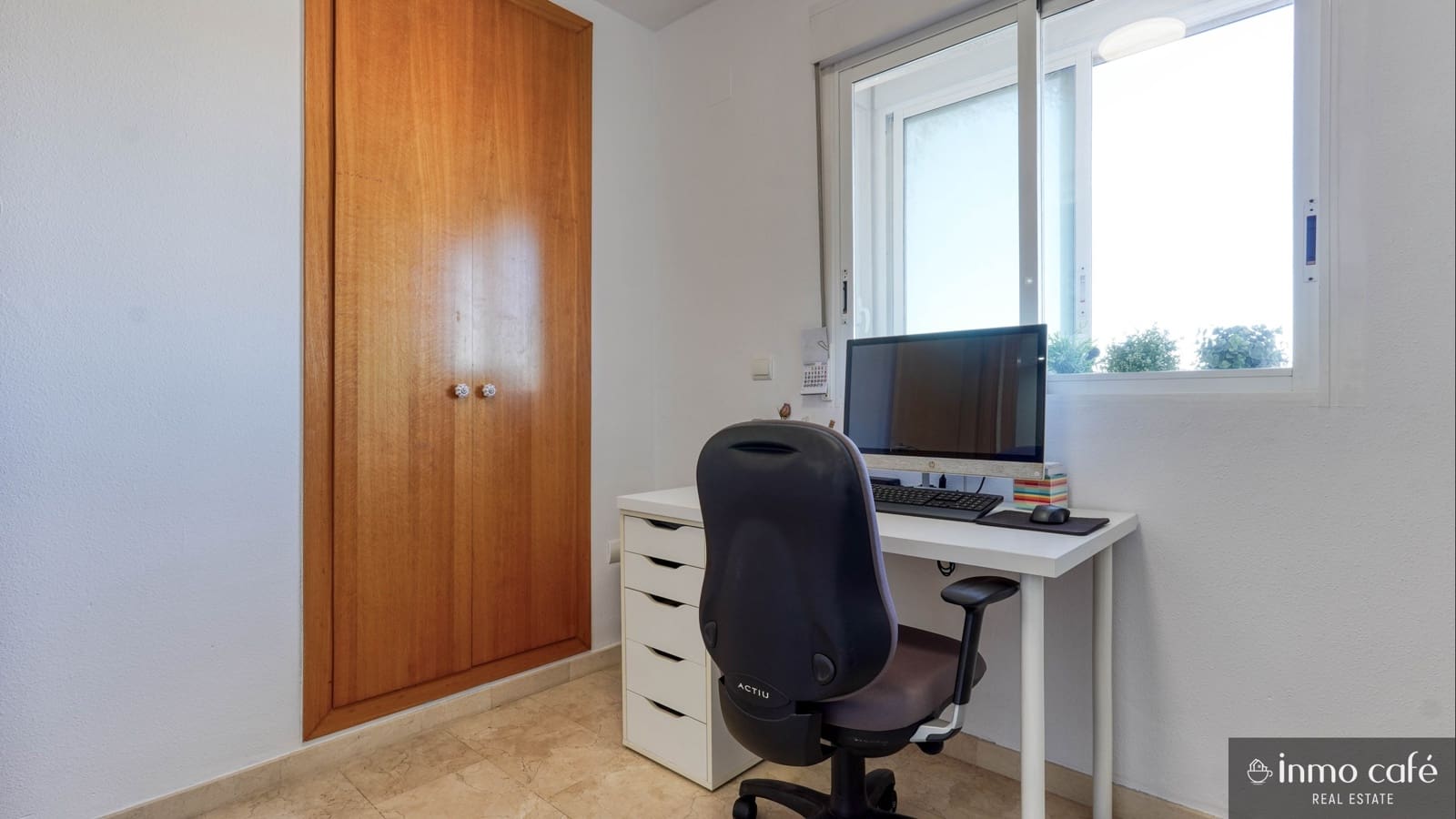 3 sovrum Lägenhet till salu i Alicante stad med pool garage - 310 000 € (Ref: 9626077)