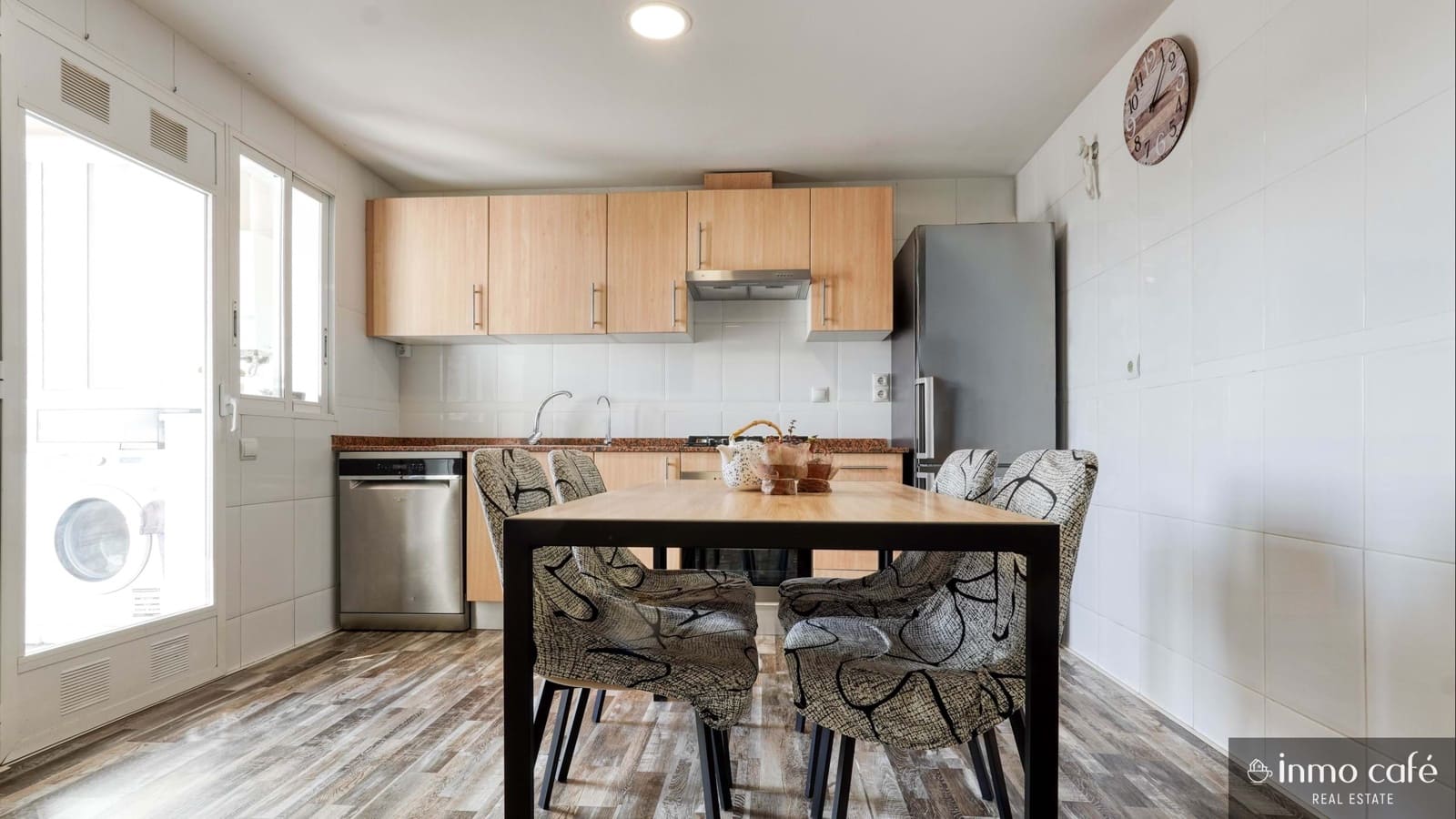 3 sovrum Lägenhet till salu i Alicante stad med pool garage - 310 000 € (Ref: 9626077)