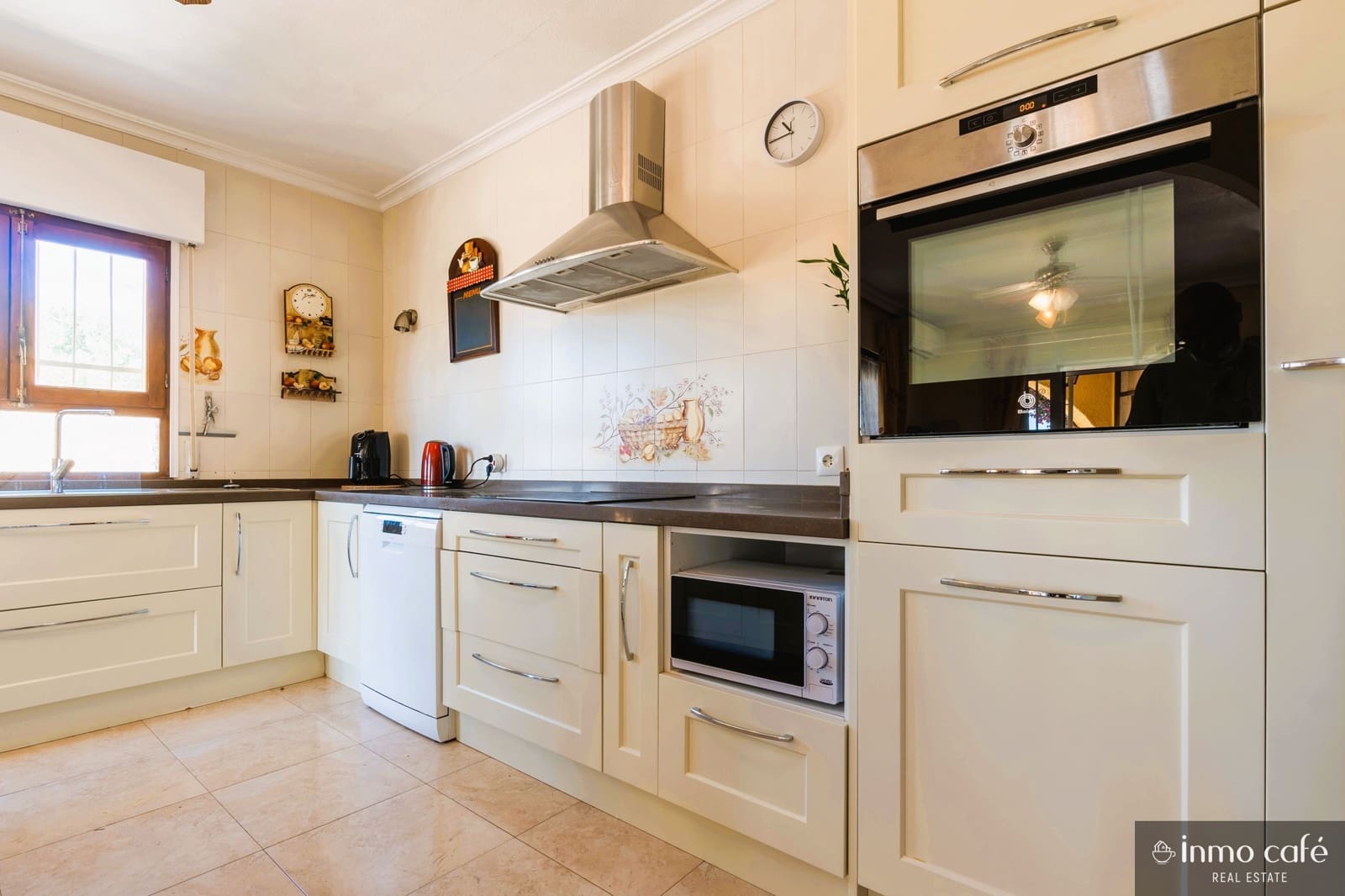 5 makuuhuone Huvila myytävänä paikassa Rojales mukana uima-altaan 
autotalli - 790 000 € (Ref: 9639621)