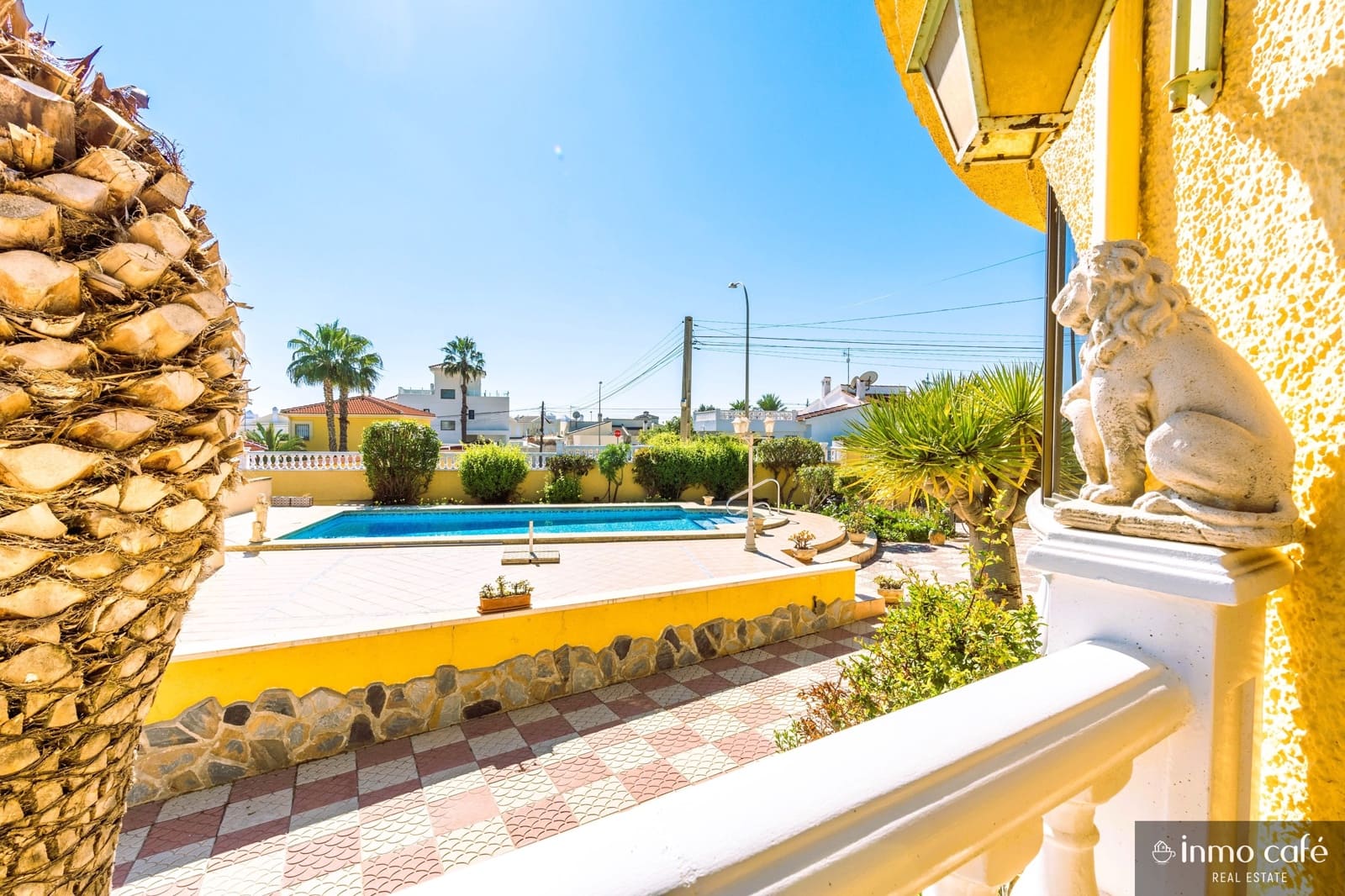 5 makuuhuone Huvila myytävänä paikassa Rojales mukana uima-altaan 
autotalli - 790 000 € (Ref: 9639621)