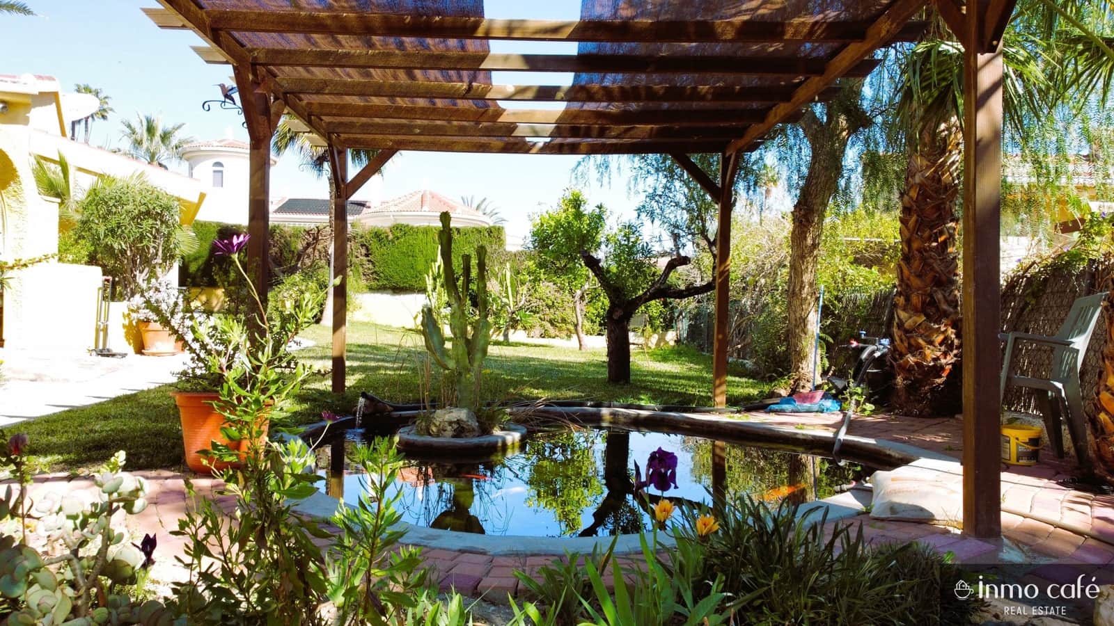 5 makuuhuone Huvila myytävänä paikassa Rojales mukana uima-altaan 
autotalli - 790 000 € (Ref: 9639621)