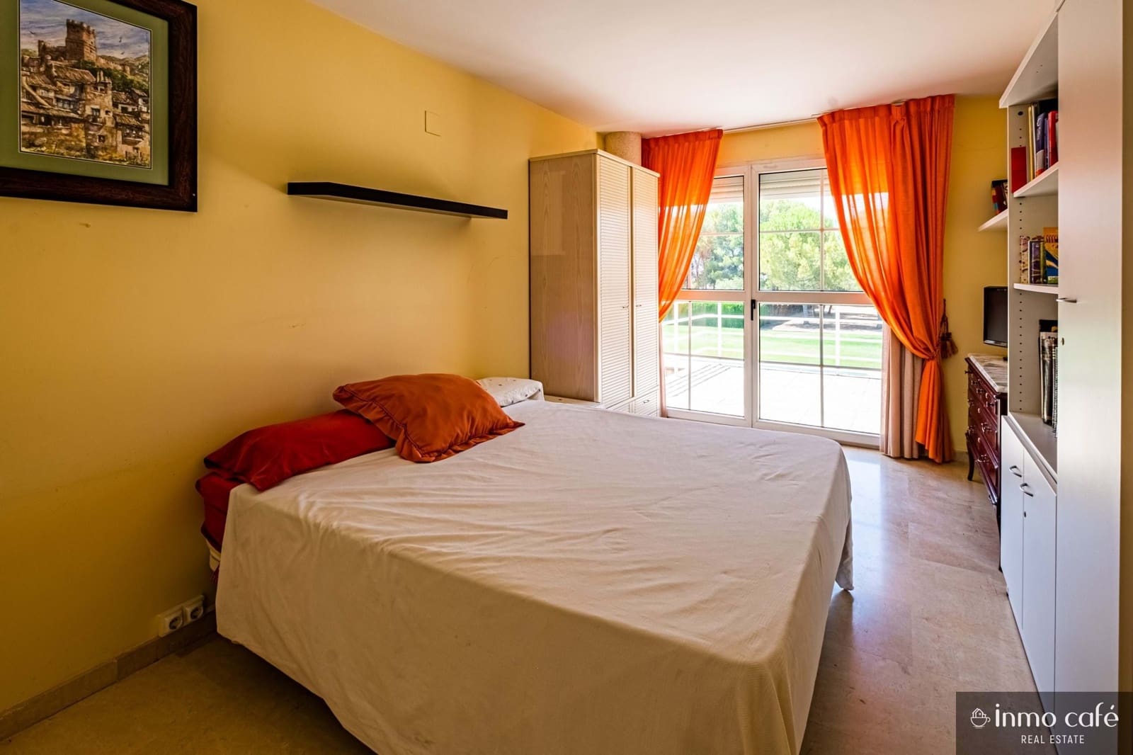 5 slaapkamer Villa te koop in Villena met zwembad garage - € 549.000 (Ref: 9650574)