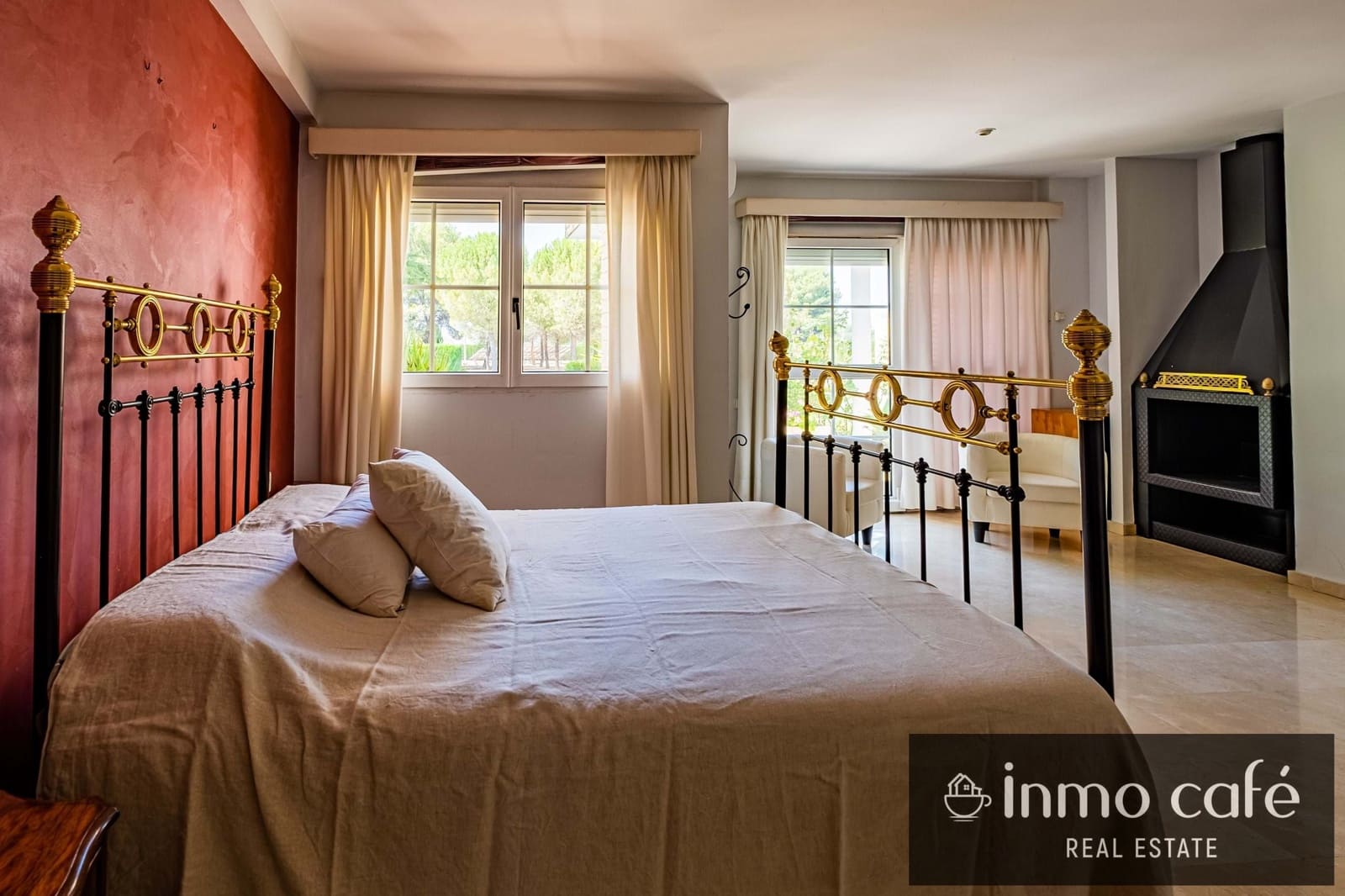 5 bedroom Villa for sale in Villena with pool garage - € 549,000 (Ref: 9650574)