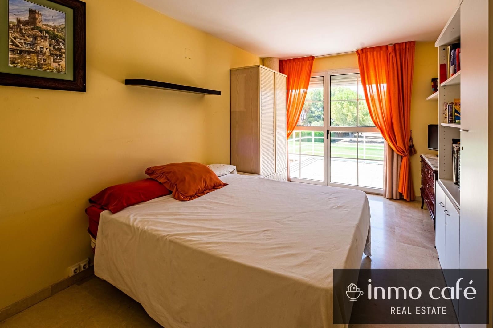 5 bedroom Villa for sale in Villena with pool garage - € 549,000 (Ref: 9650574)