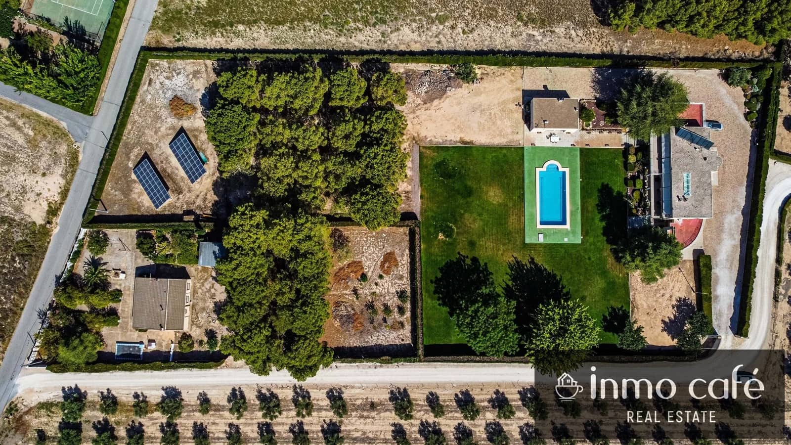 5 bedroom Villa for sale in Villena with pool garage - € 549,000 (Ref: 9650574)