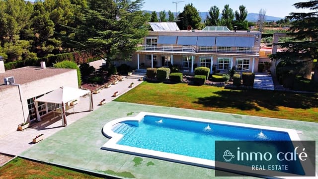 5 camera da letto Villa in vendita in Villena con piscina garage - 549.000 € (Rif: 9650574)