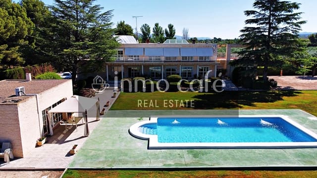 5 bedroom Villa for sale in Villena with pool garage - € 549,000 (Ref: 9650574)